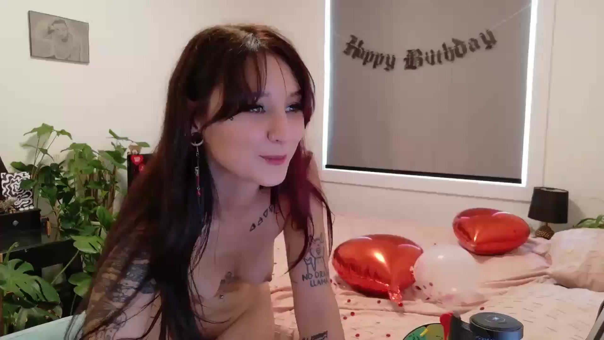 Gallery image thumbnail from ShyBabyy's myfreecams stream on, 09/15/2025, 22:20 image 12 of 20