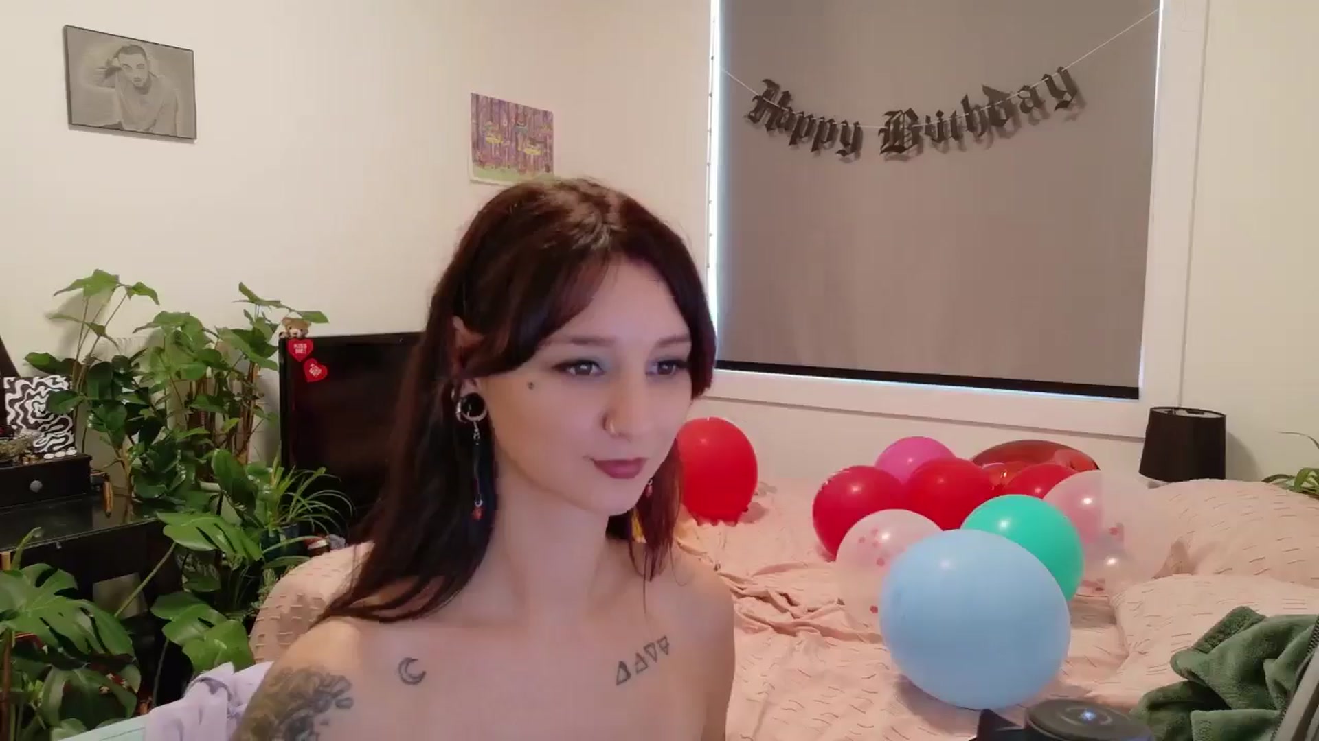 Gallery image thumbnail from ShyBabyy's myfreecams stream on, 09/15/2025, 22:20 image 2 of 20