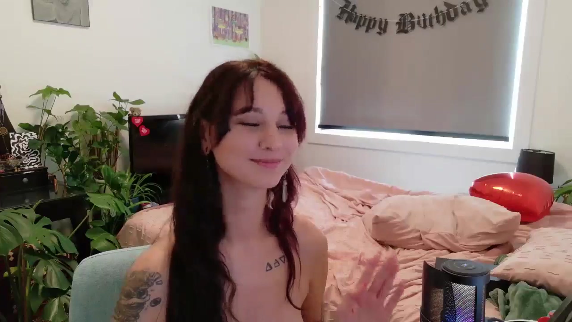 Gallery image thumbnail from ShyBabyy's myfreecams stream on, 09/16/2025, 22:18 image 19 of 20