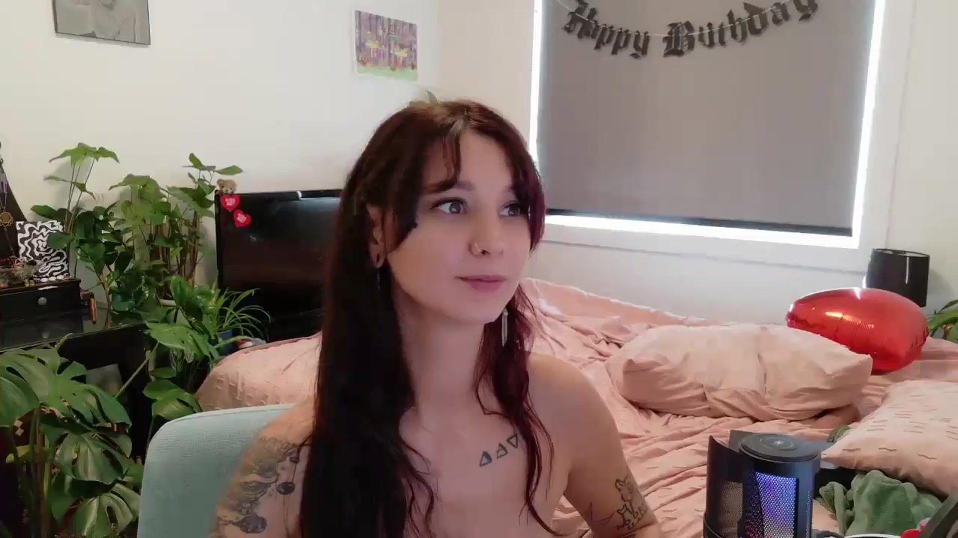 Gallery image thumbnail from ShyBabyy's myfreecams stream on, 09/16/2025, 22:18 image 20 of 20