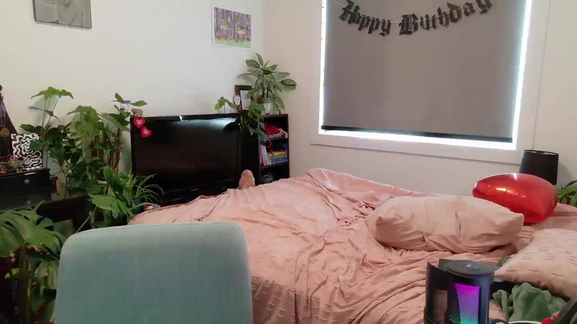 Gallery image thumbnail from ShyBabyy's myfreecams stream on, 09/16/2025, 22:18 image 16 of 20
