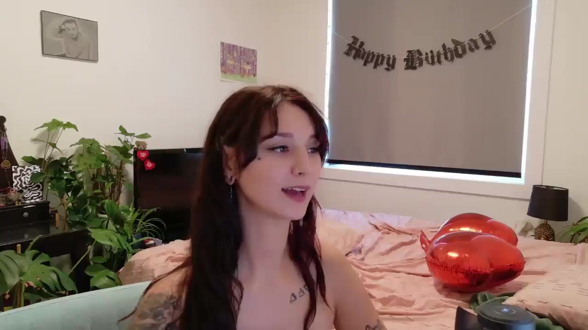 Gallery image thumbnail from ShyBabyy's myfreecams stream on, 09/16/2025, 22:18 image 10 of 20