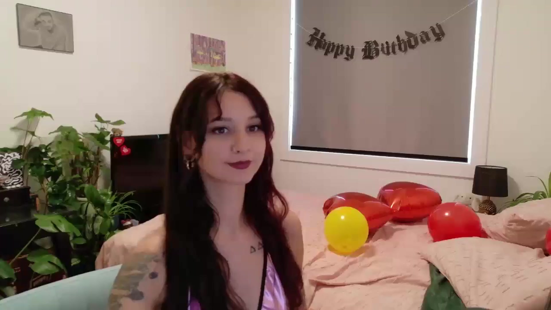 Gallery image thumbnail from ShyBabyy's myfreecams stream on, 09/17/2025, 18:55 image 17 of 20