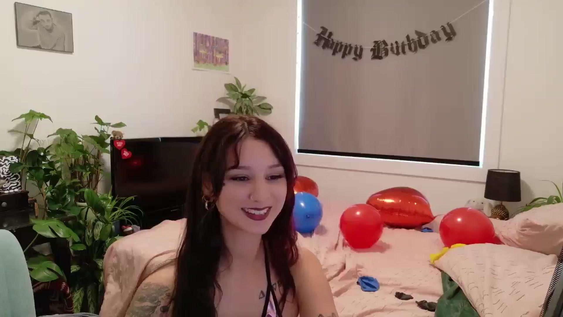 Gallery image thumbnail from ShyBabyy's myfreecams stream on, 09/17/2025, 18:55 image 10 of 20