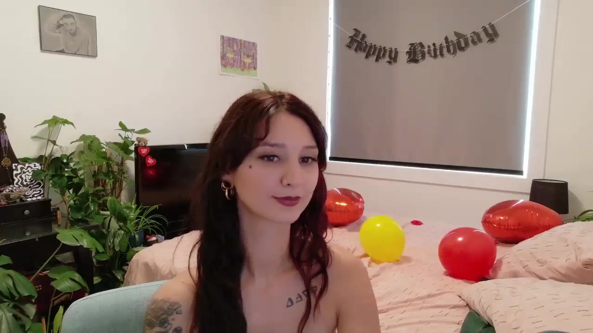 Gallery image thumbnail from ShyBabyy's myfreecams stream on, 09/17/2025, 22:04 image 12 of 20