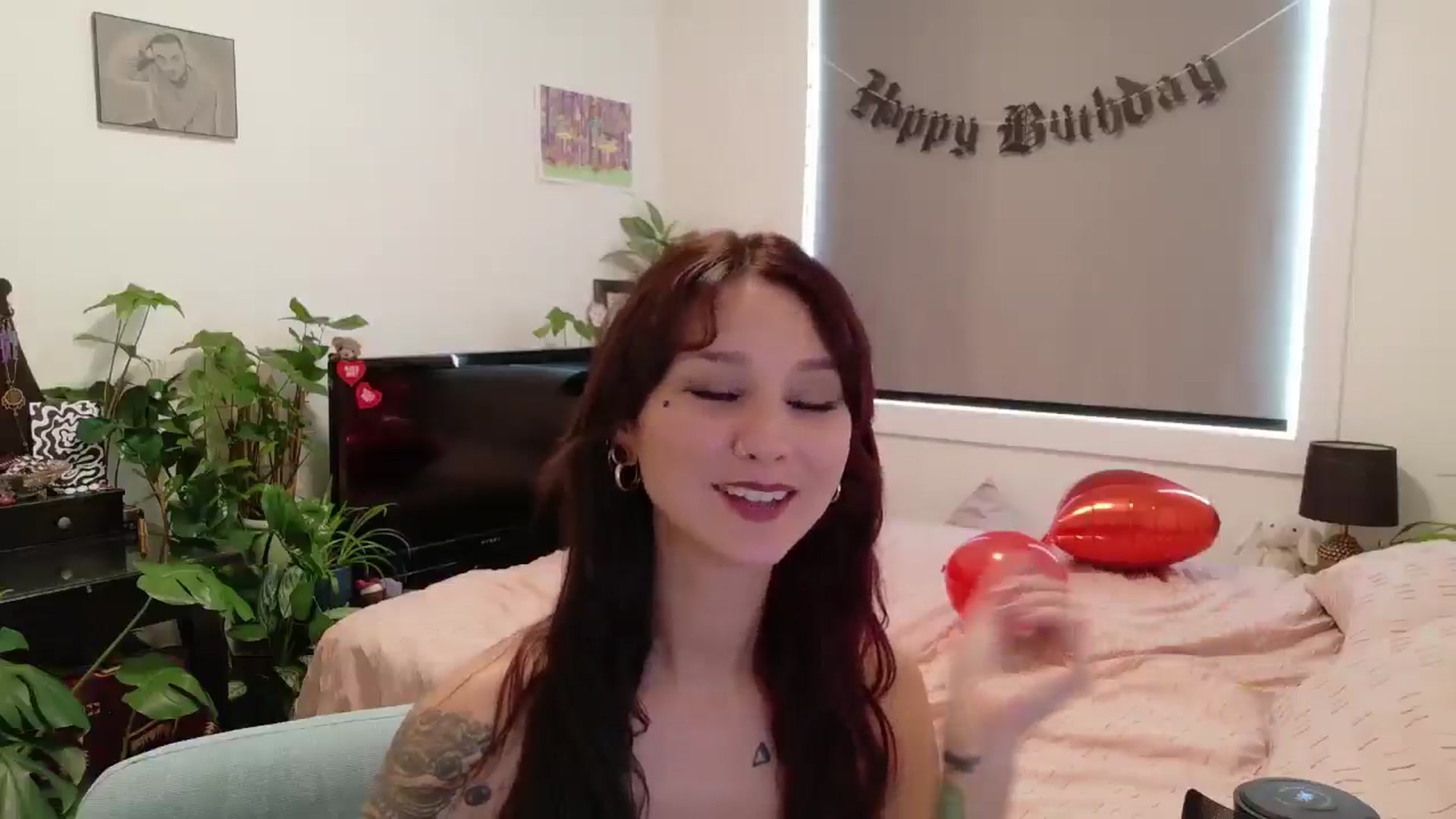 Gallery image thumbnail from ShyBabyy's myfreecams stream on, 09/17/2025, 22:04 image 18 of 20