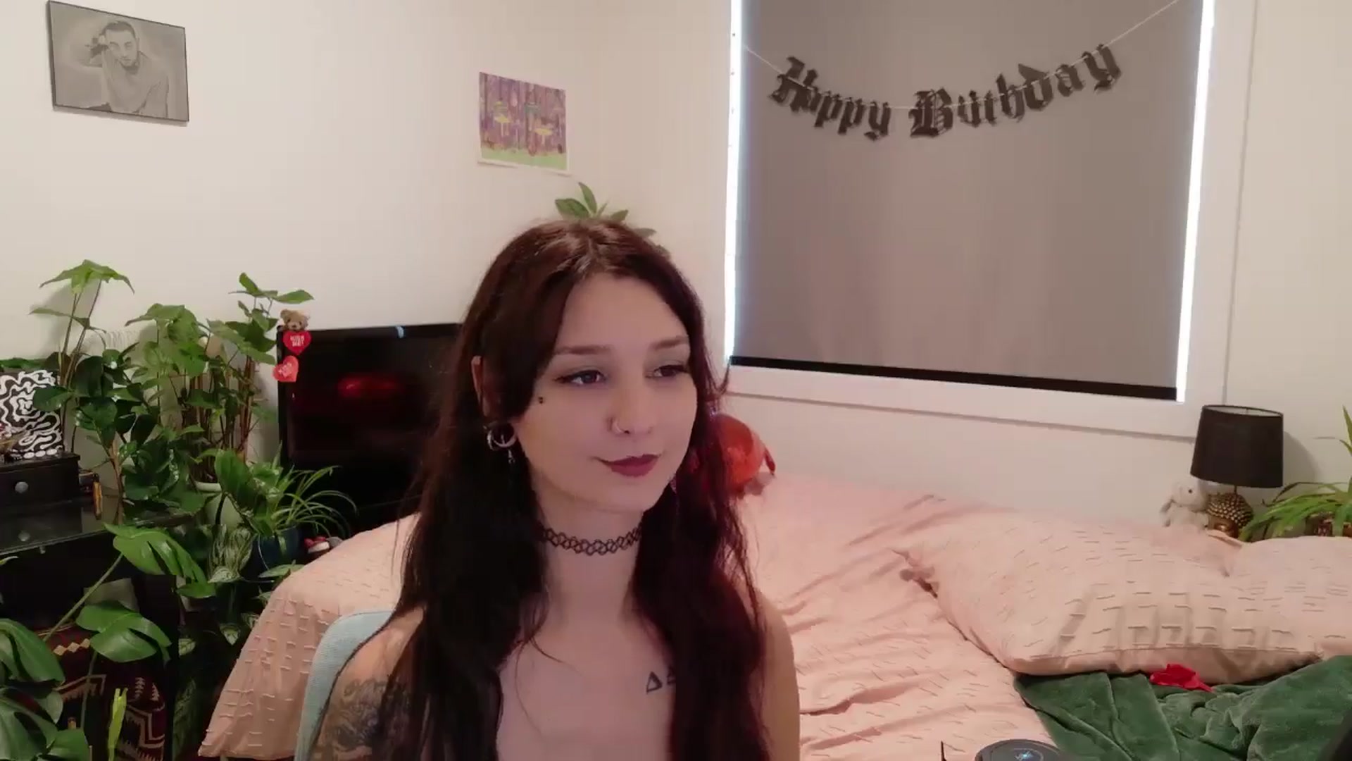 Gallery image thumbnail from ShyBabyy's myfreecams stream on, 09/18/2025, 19:36 image 12 of 20