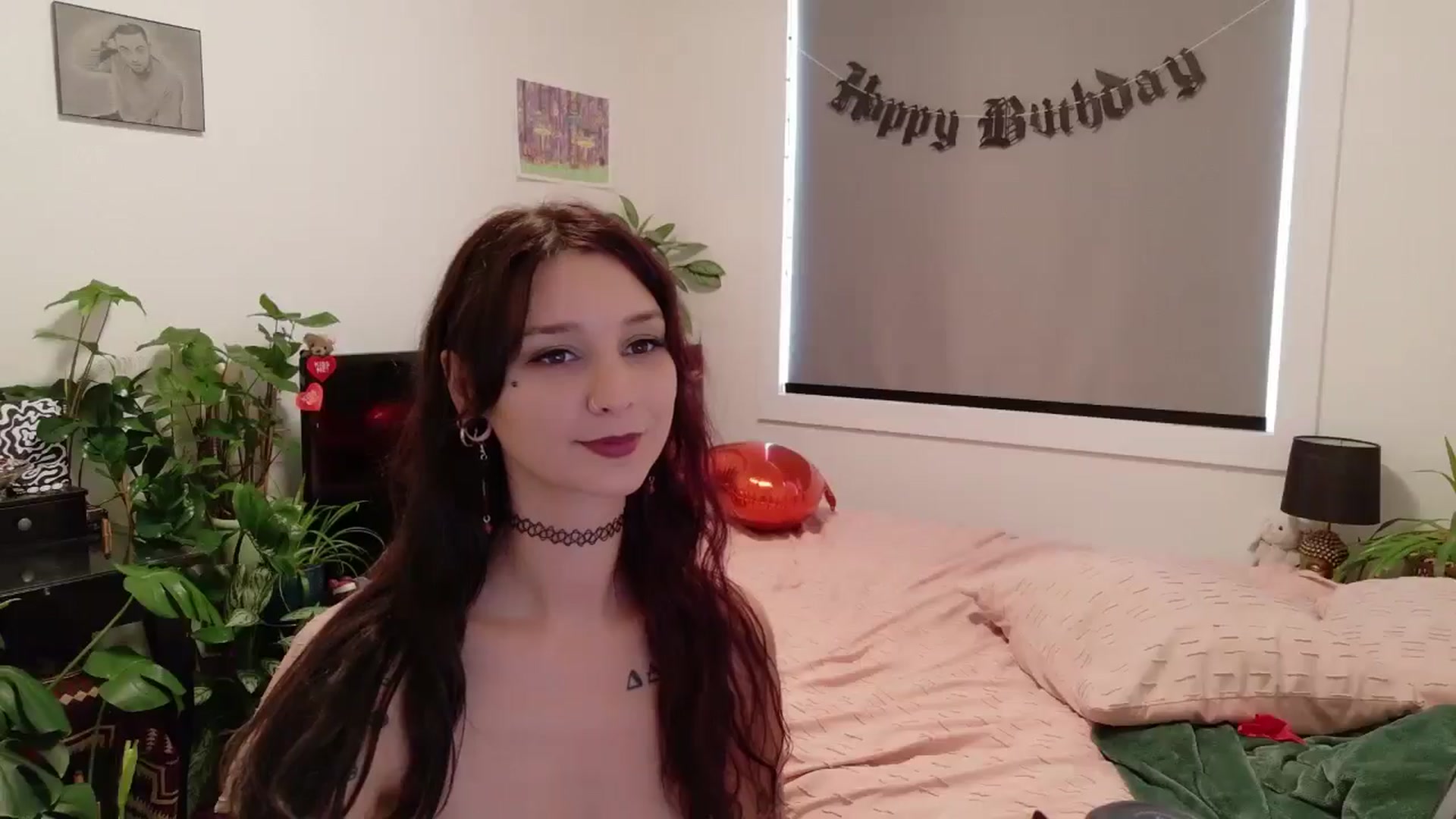 Gallery image thumbnail from ShyBabyy's myfreecams stream on, 09/18/2025, 19:36 image 14 of 20