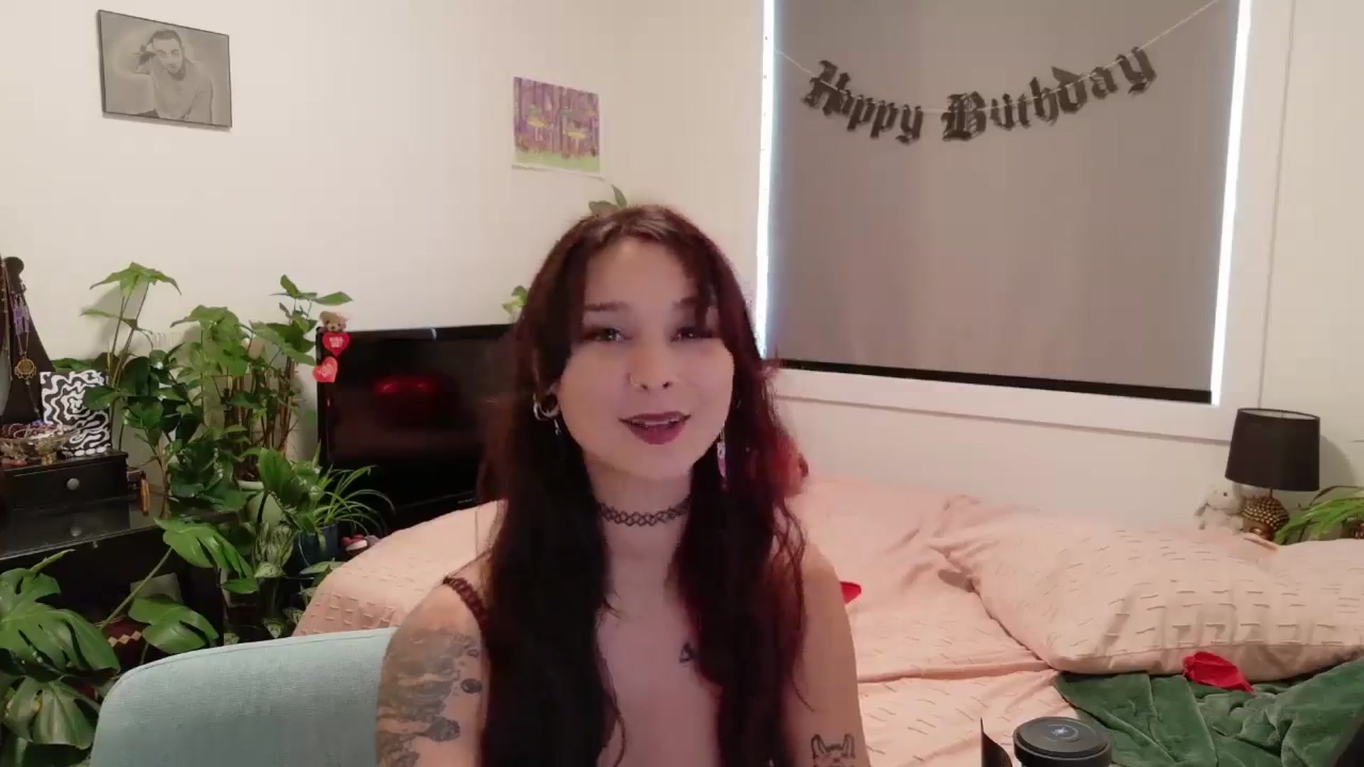 Gallery image thumbnail from ShyBabyy's myfreecams stream on, 09/18/2025, 19:36 image 5 of 20