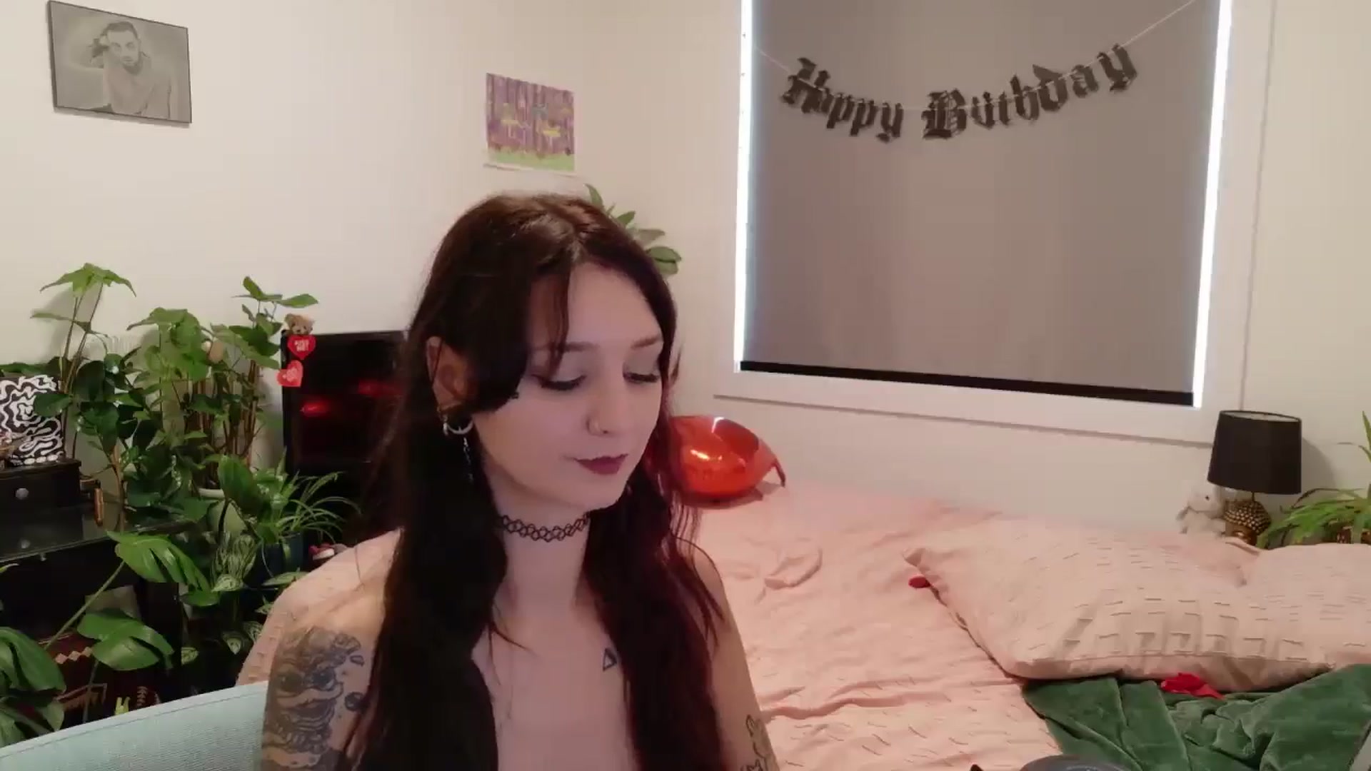 Gallery image thumbnail from ShyBabyy's myfreecams stream on, 09/18/2025, 19:36 image 18 of 20