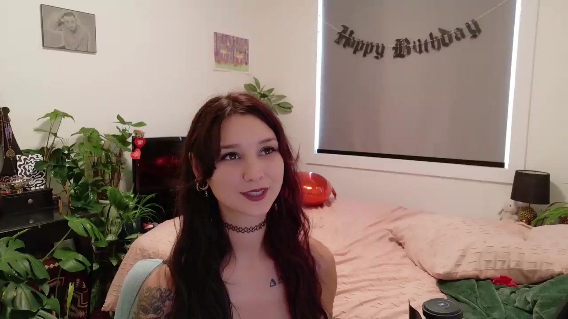 Gallery image thumbnail from ShyBabyy's myfreecams stream on, 09/18/2025, 19:36 image 8 of 20