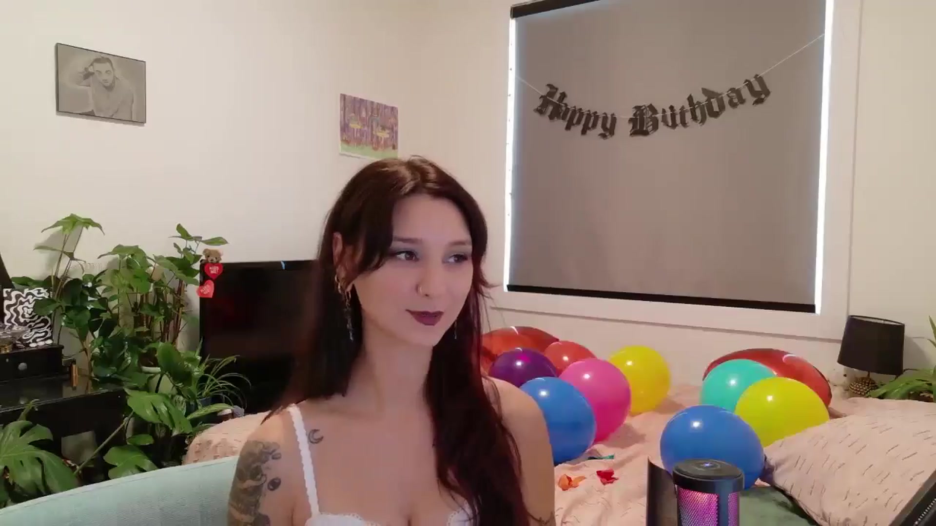 Gallery image thumbnail from ShyBabyy's myfreecams stream on, 09/19/2025, 20:42 image 2 of 20