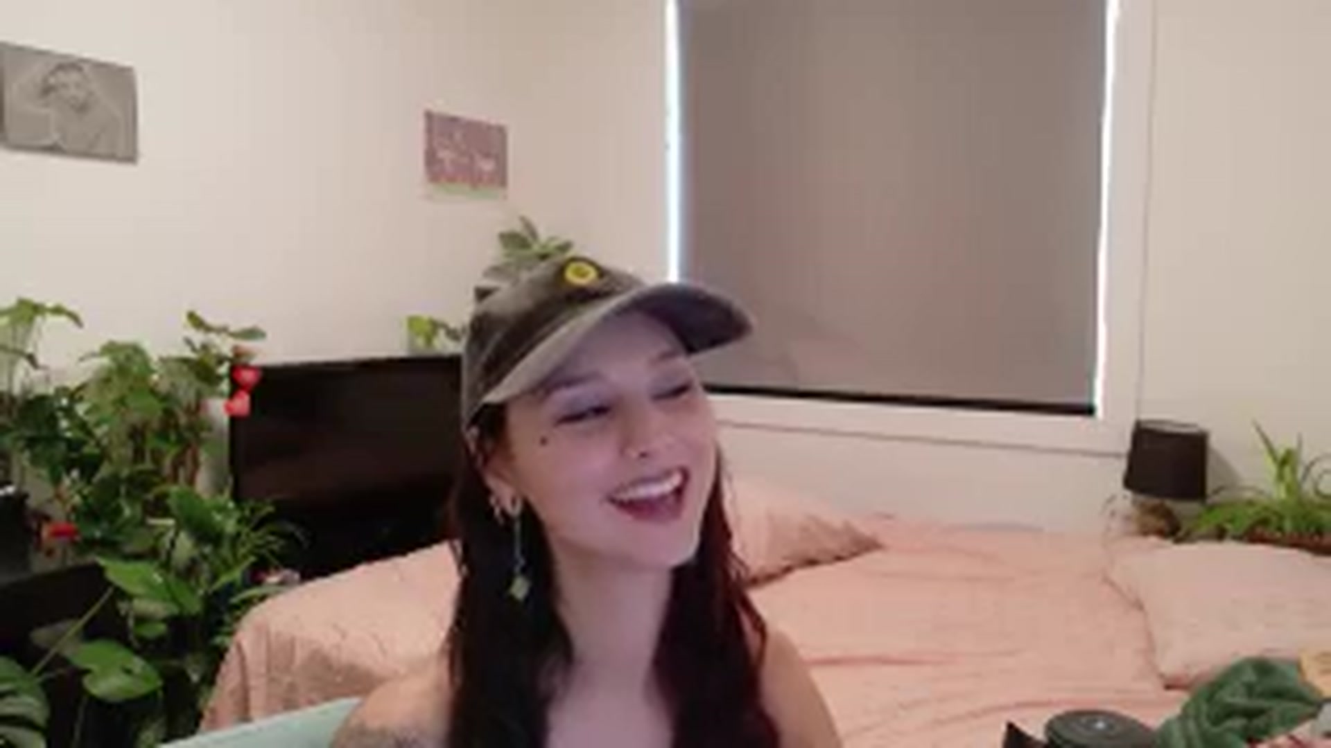 Gallery image thumbnail from ShyBabyy's myfreecams stream on, 09/23/2025, 20:35 image 12 of 20