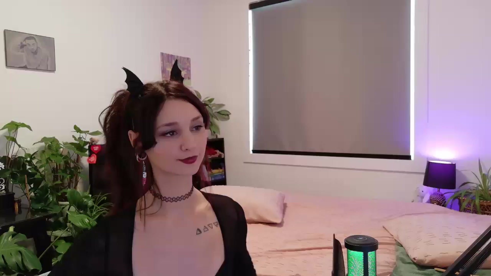 Gallery image thumbnail from ShyBabyy's myfreecams stream on, 09/25/2025, 19:14 image 1 of 20