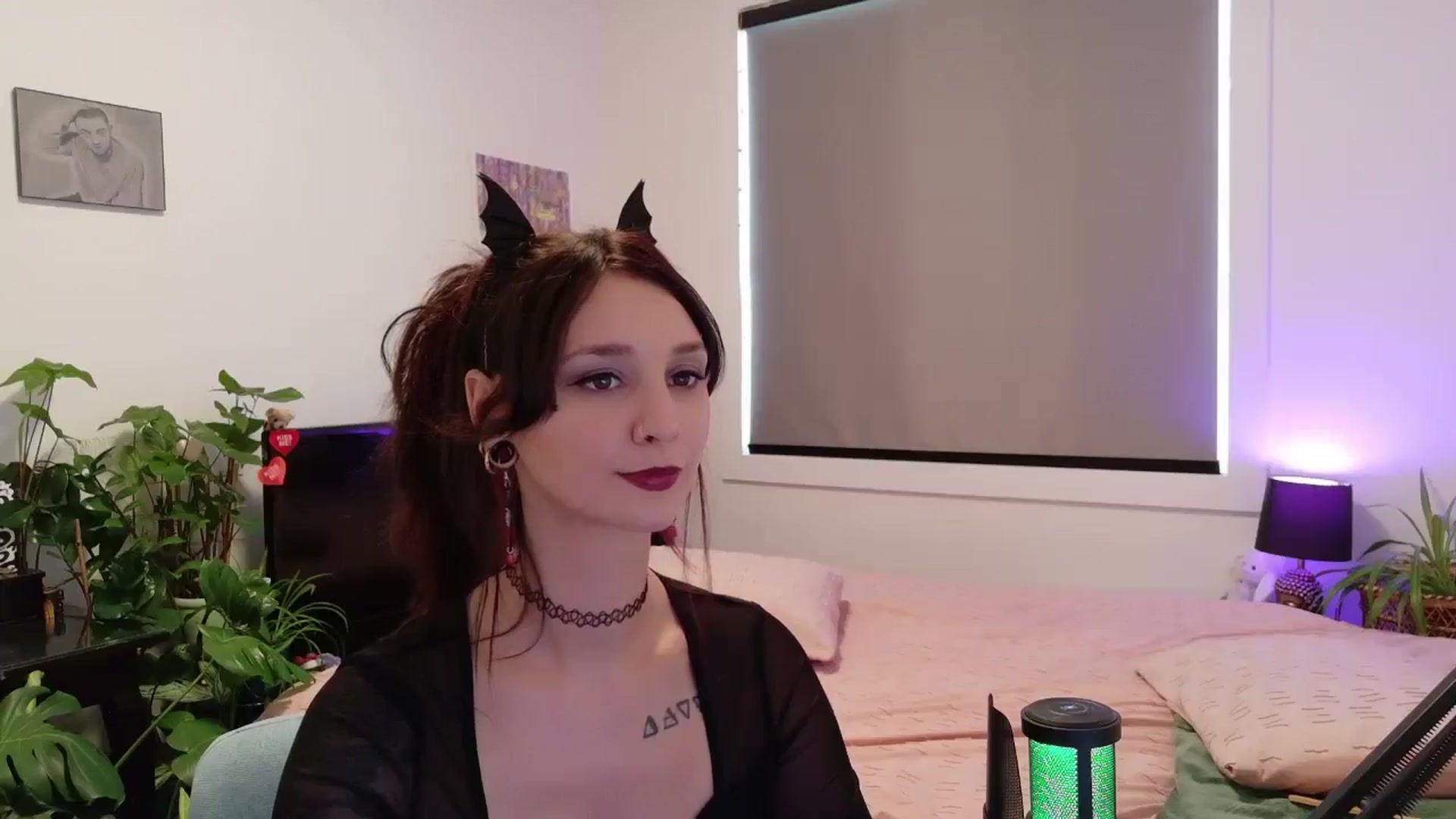 Gallery image thumbnail from ShyBabyy's myfreecams stream on, 09/25/2025, 19:14 image 2 of 20