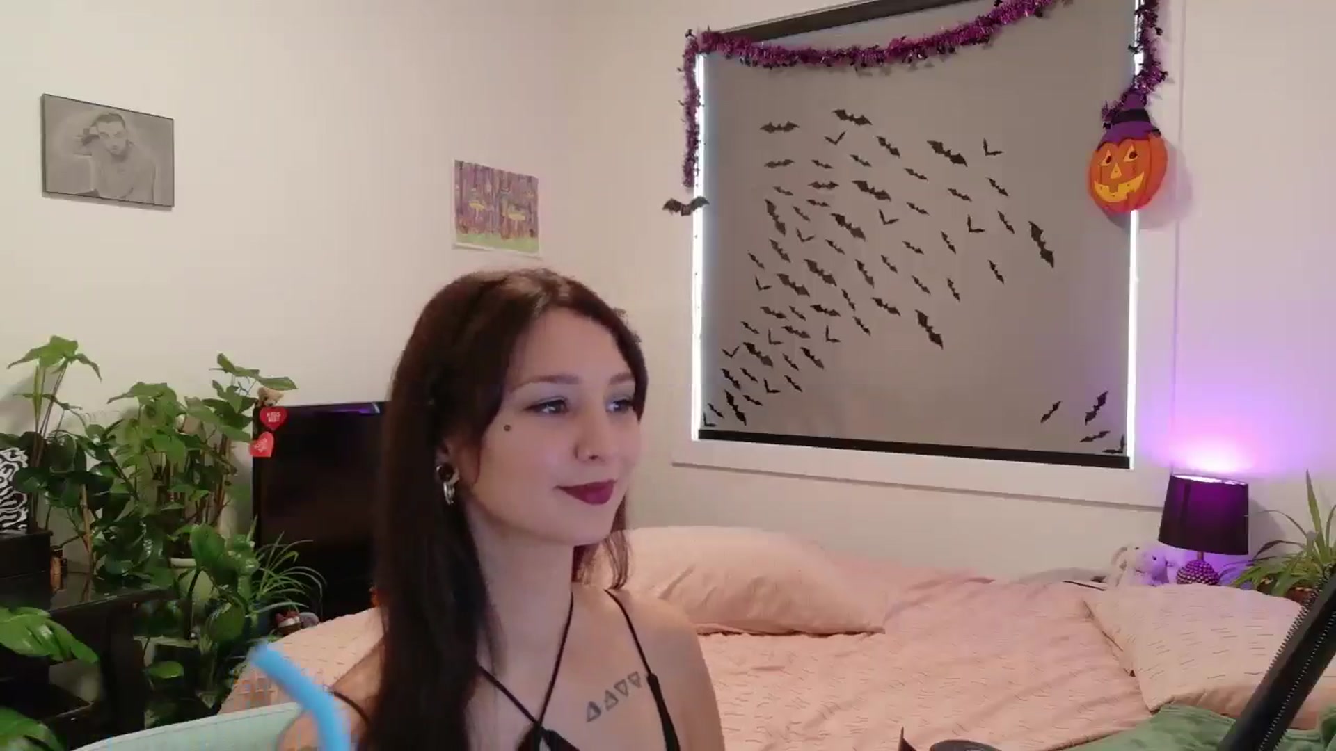 Gallery image thumbnail from ShyBabyy's myfreecams stream on, 09/30/2025, 18:02 image 2 of 20
