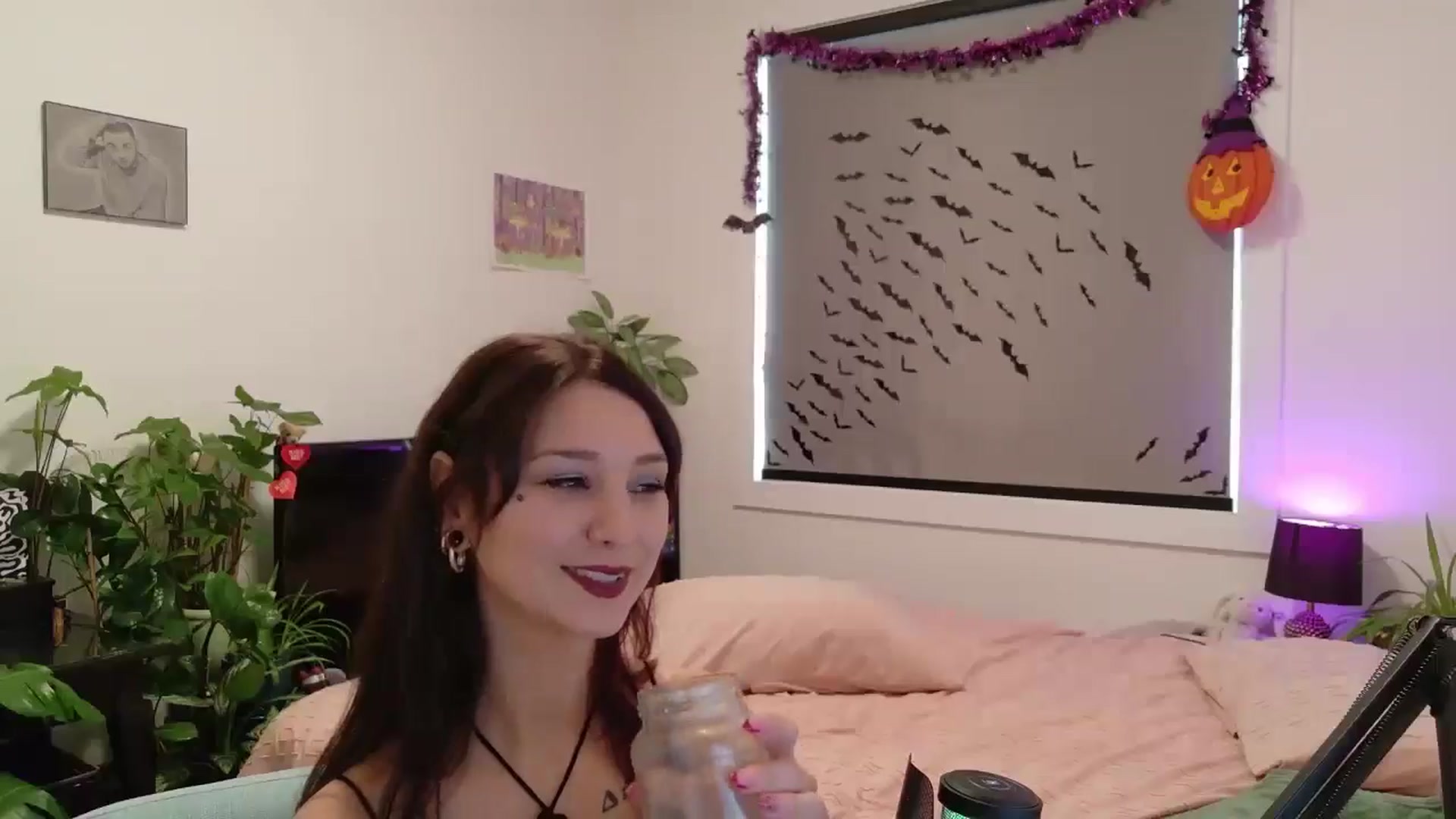 Gallery image thumbnail from ShyBabyy's myfreecams stream on, 09/30/2025, 18:02 image 13 of 20
