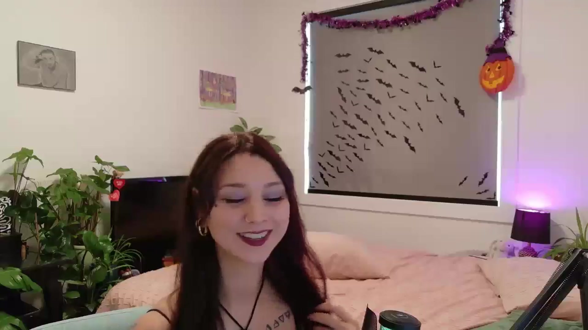 Gallery image thumbnail from ShyBabyy's myfreecams stream on, 09/30/2025, 18:02 image 15 of 20