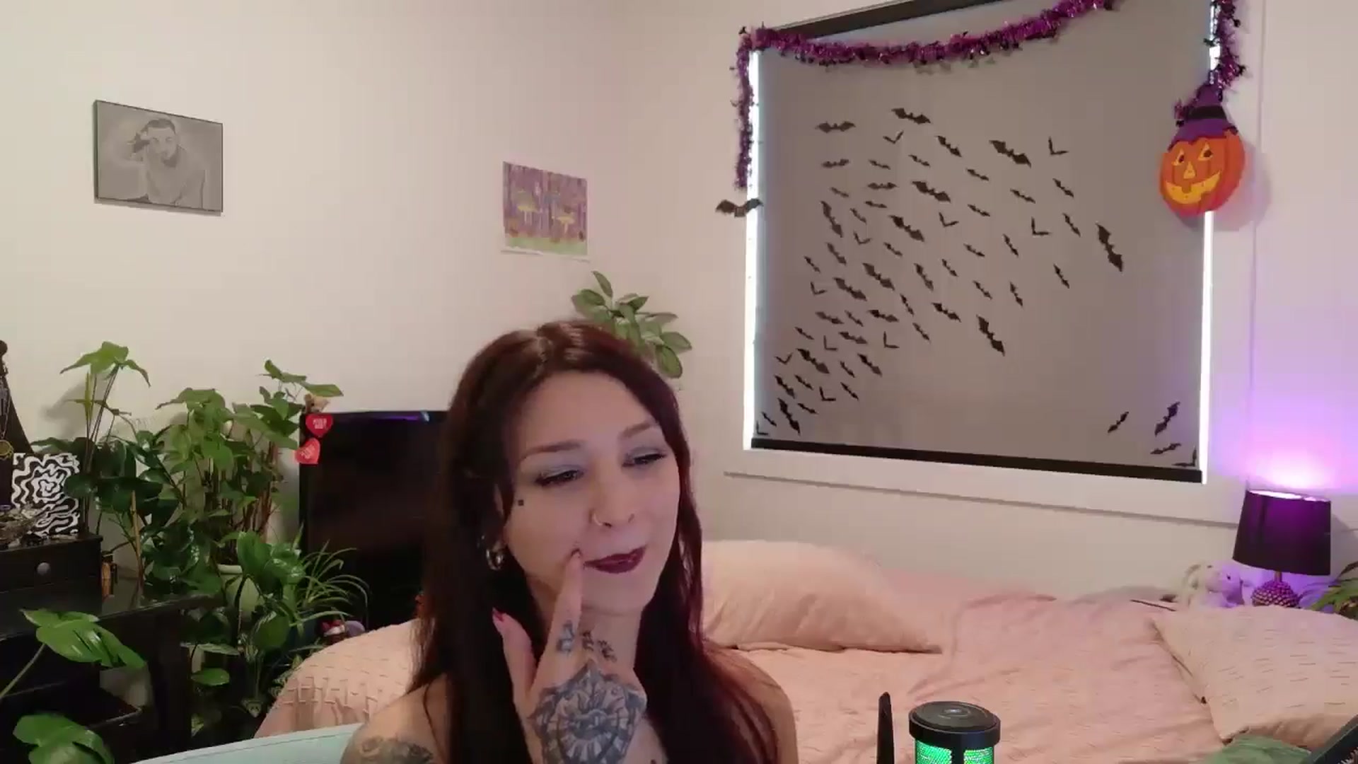 Gallery image thumbnail from ShyBabyy's myfreecams stream on, 09/30/2025, 19:18 image 12 of 20