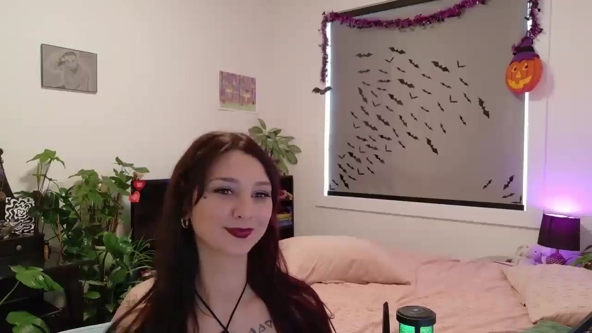 Gallery image thumbnail from ShyBabyy's myfreecams stream on, 09/30/2025, 19:18 image 9 of 20