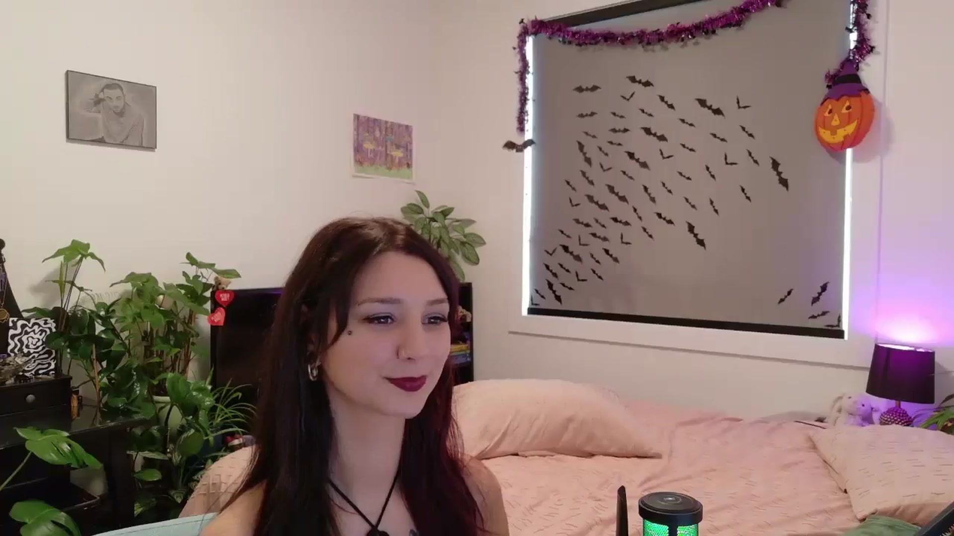 Gallery image thumbnail from ShyBabyy's myfreecams stream on, 09/30/2025, 19:18 image 7 of 20