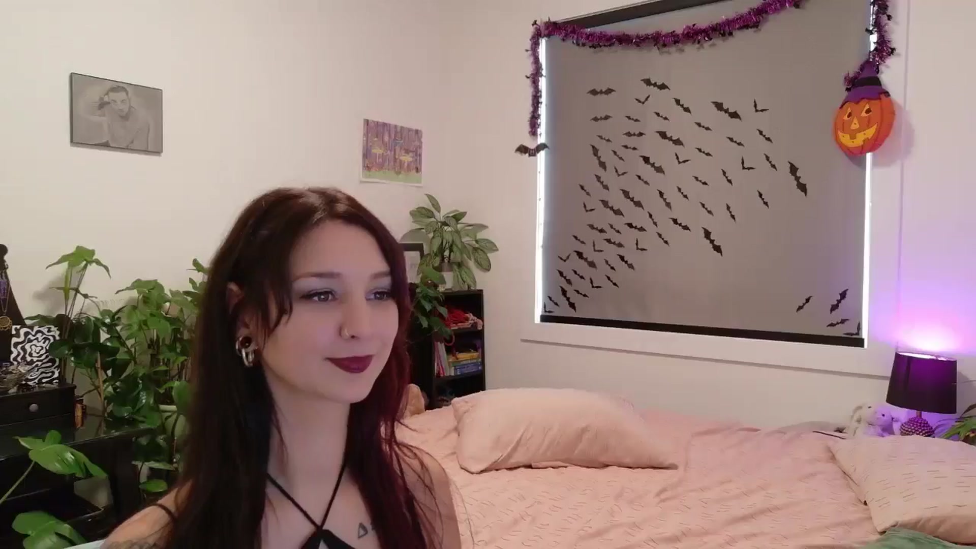 Gallery image thumbnail from ShyBabyy's myfreecams stream on, 09/30/2025, 21:12 image 10 of 20