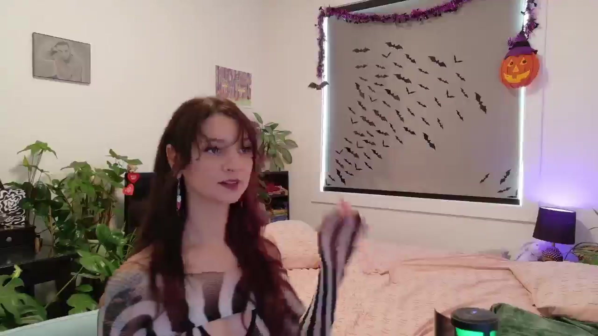 Gallery image thumbnail from ShyBabyy's myfreecams stream on, 10/01/2025, 21:57 image 19 of 20