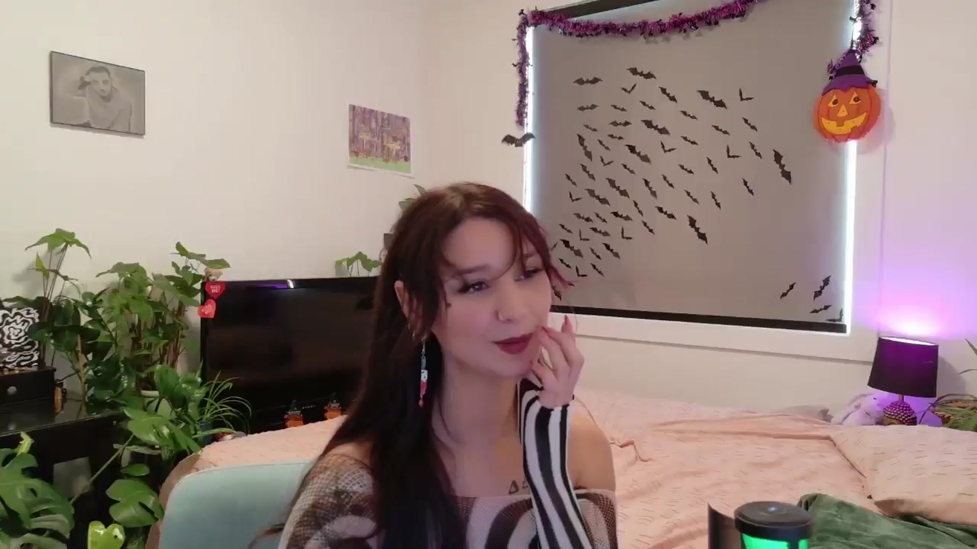 Gallery image thumbnail from ShyBabyy's myfreecams stream on, 10/01/2025, 21:57 image 16 of 20
