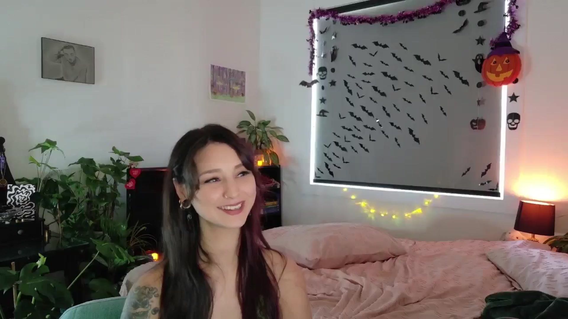 Gallery image thumbnail from ShyBabyy's myfreecams stream on, 10/02/2025, 18:01 image 19 of 20