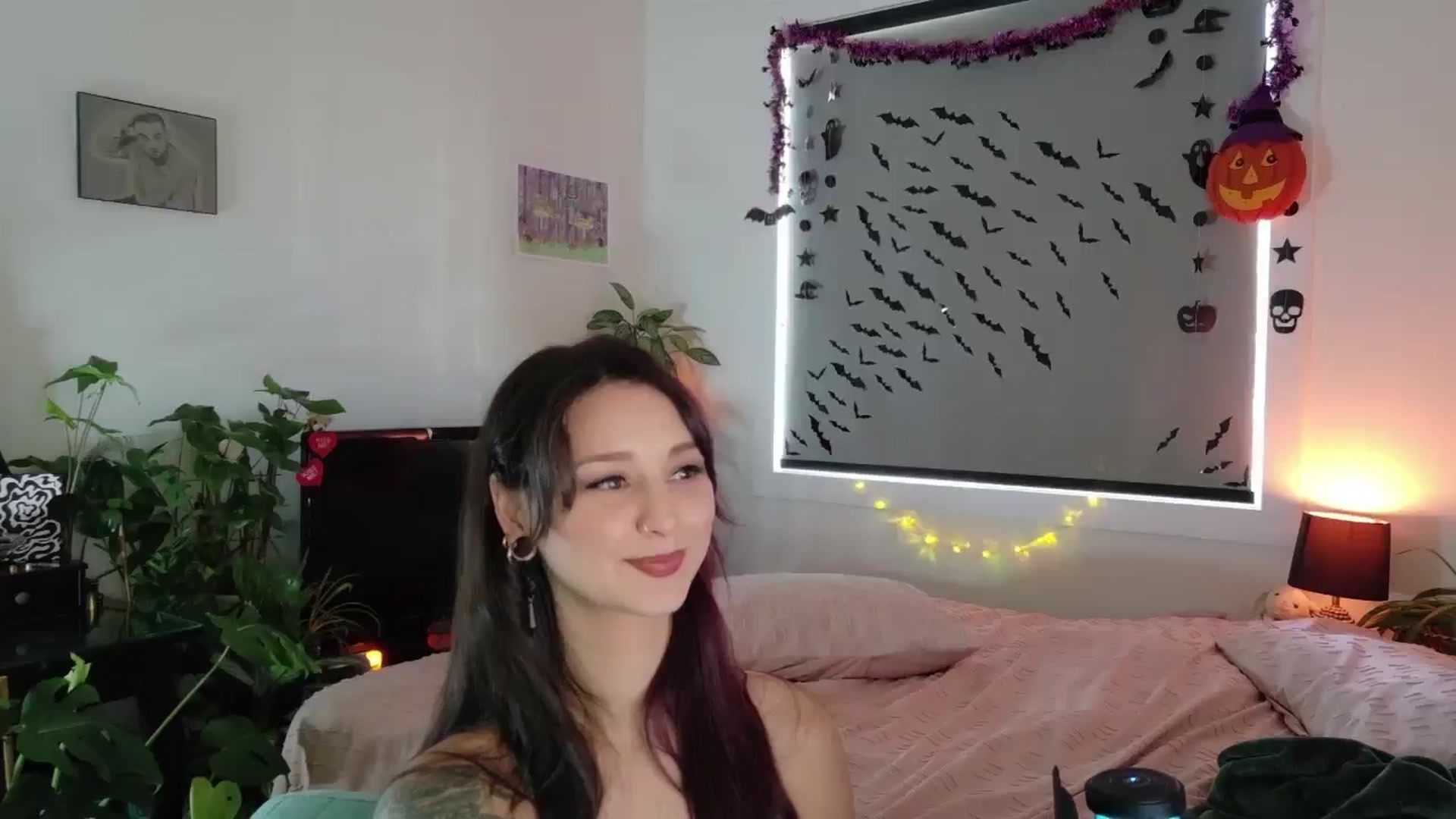 Gallery image thumbnail from ShyBabyy's myfreecams stream on, 10/02/2025, 18:01 image 4 of 20