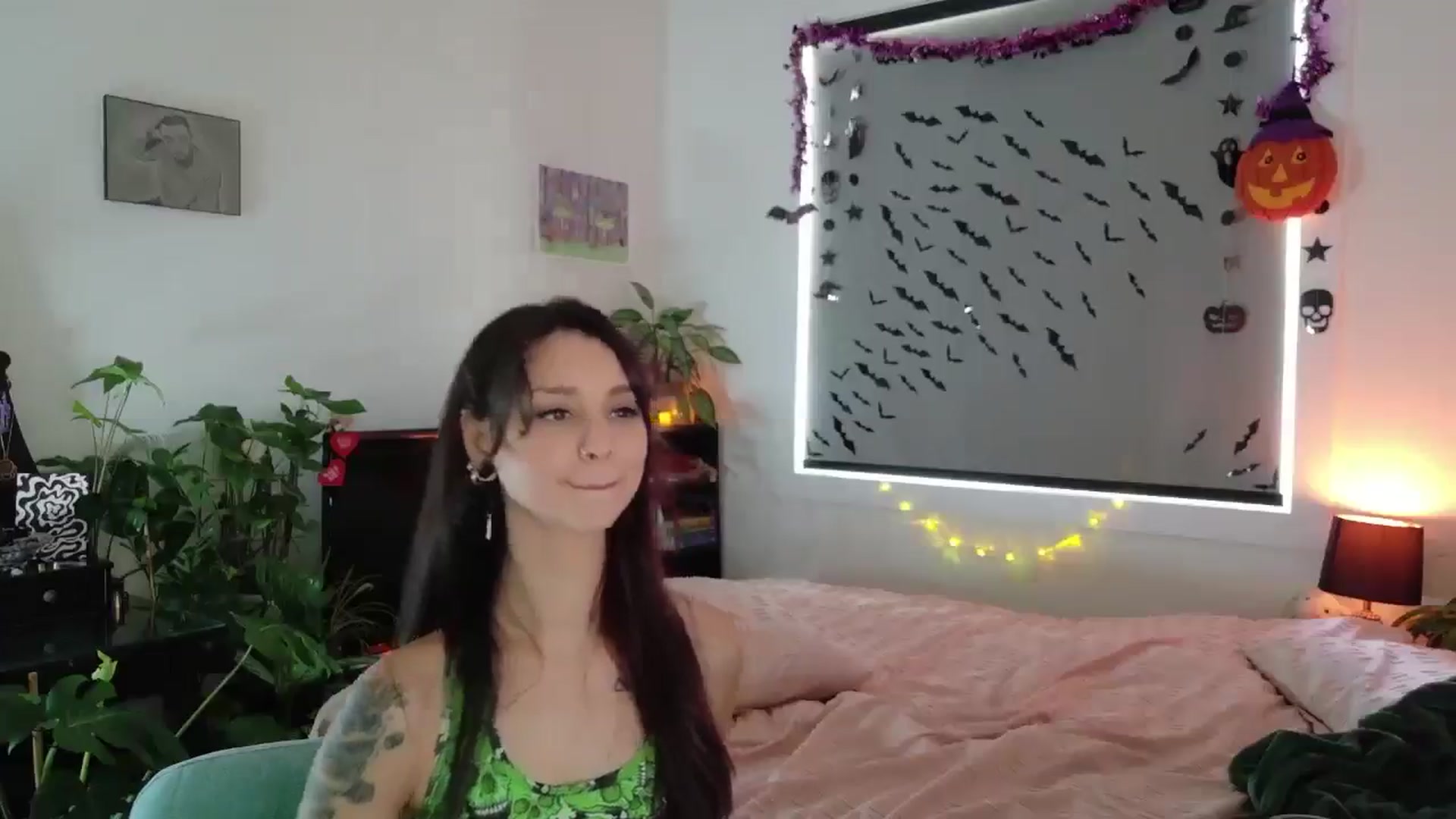 Gallery image thumbnail from ShyBabyy's myfreecams stream on, 10/02/2025, 19:18 image 14 of 20