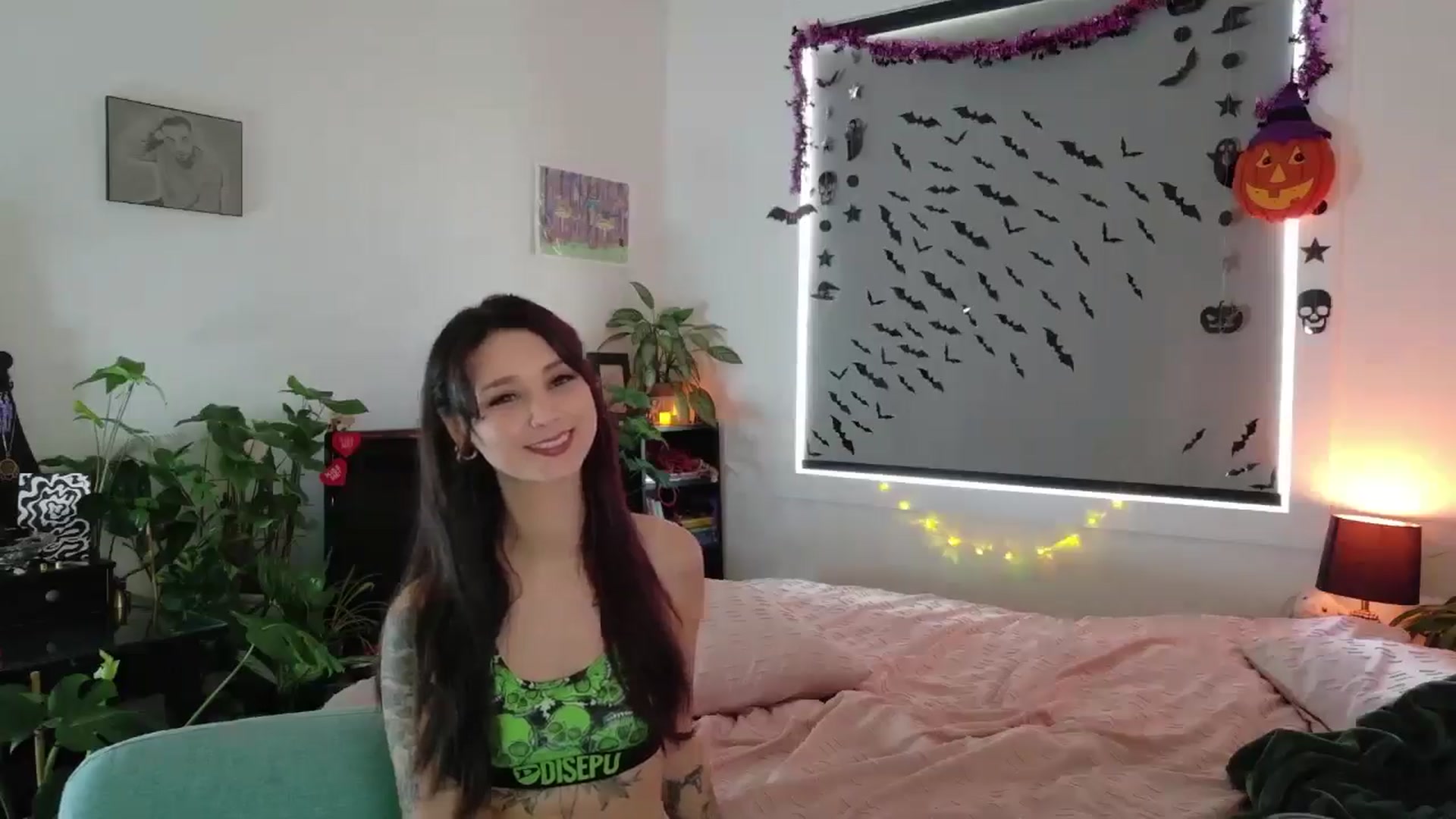 Gallery image thumbnail from ShyBabyy's myfreecams stream on, 10/02/2025, 19:18 image 10 of 20