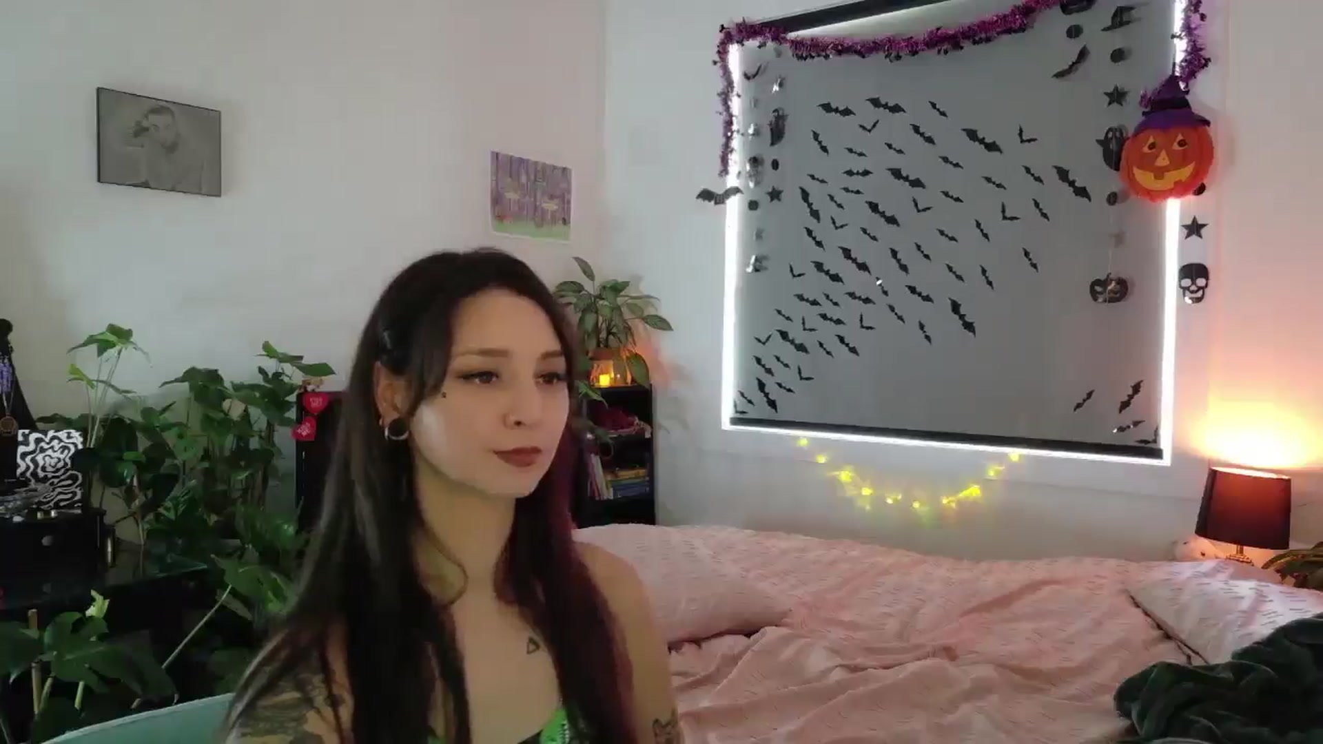 Gallery image thumbnail from ShyBabyy's myfreecams stream on, 10/02/2025, 19:18 image 8 of 20