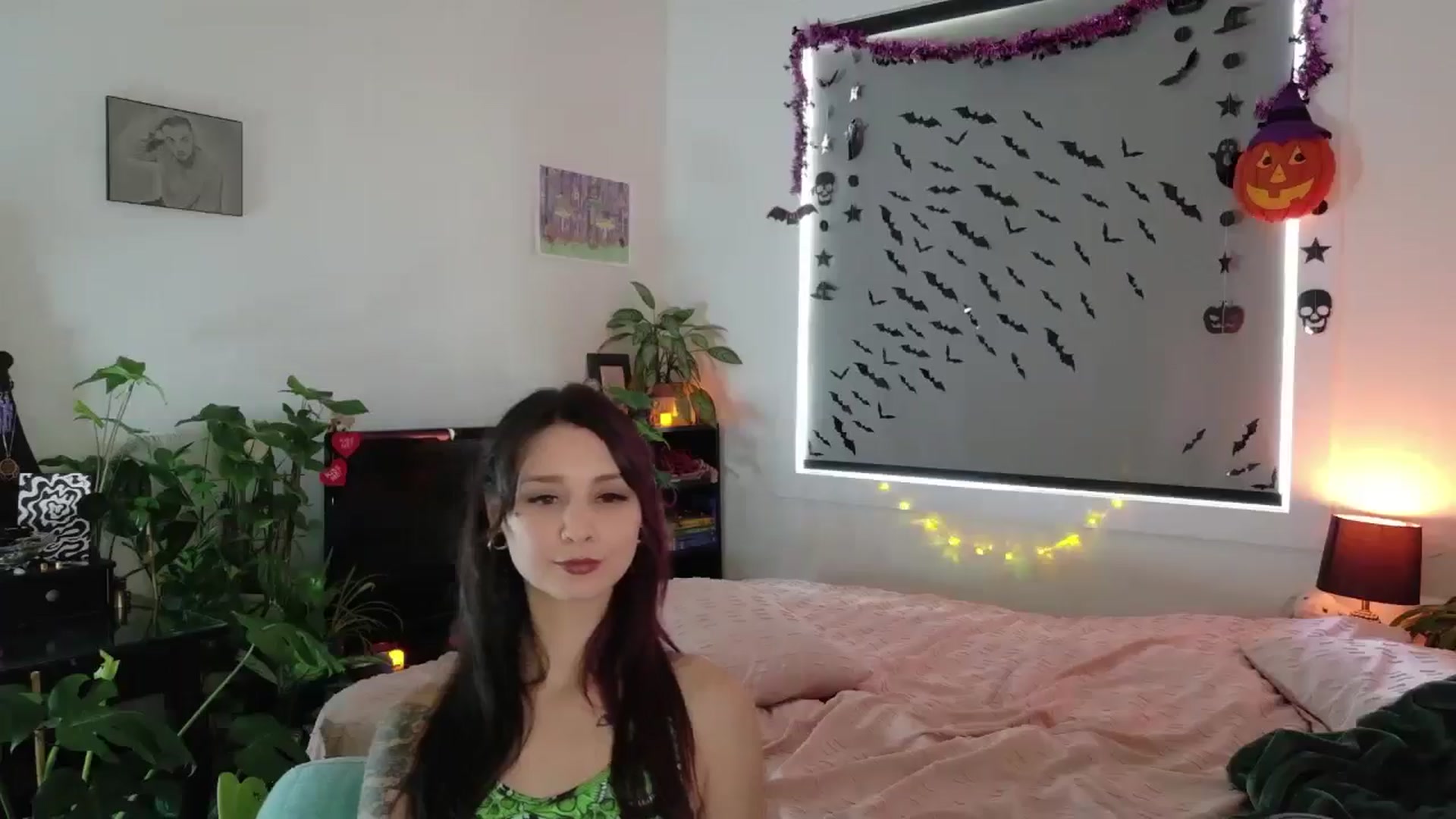 Gallery image thumbnail from ShyBabyy's myfreecams stream on, 10/02/2025, 19:18 image 7 of 20
