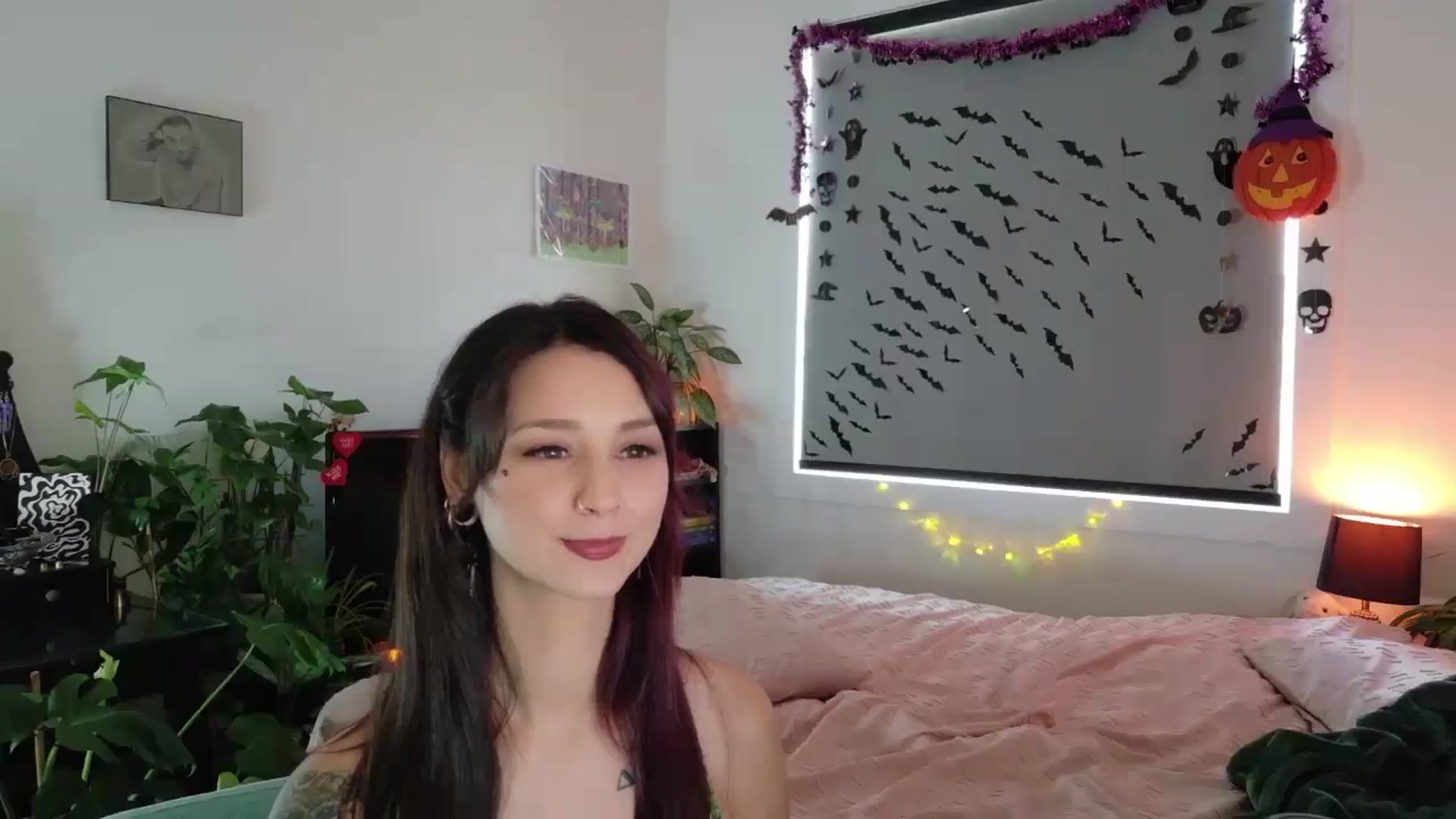 Gallery image thumbnail from ShyBabyy's myfreecams stream on, 10/02/2025, 19:18 image 6 of 20