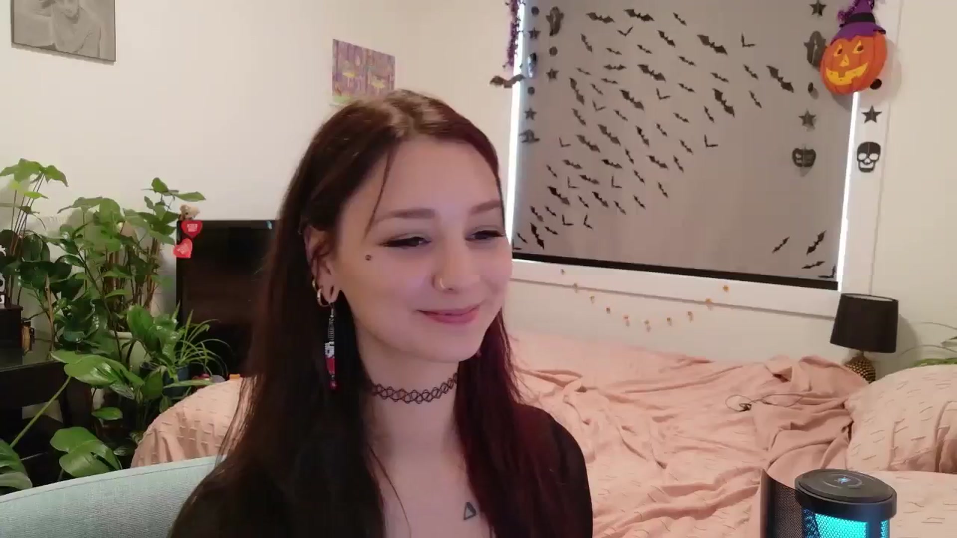 Gallery image thumbnail from ShyBabyy's myfreecams stream on, 10/07/2025, 19:58 image 10 of 20