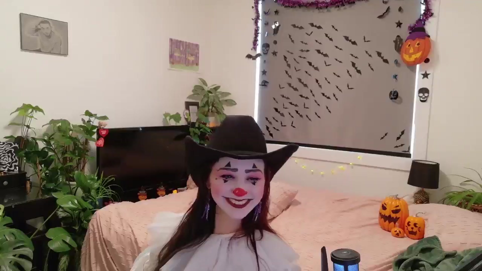 Gallery image thumbnail from ShyBabyy's myfreecams stream on, 10/08/2025, 22:24 image 10 of 20