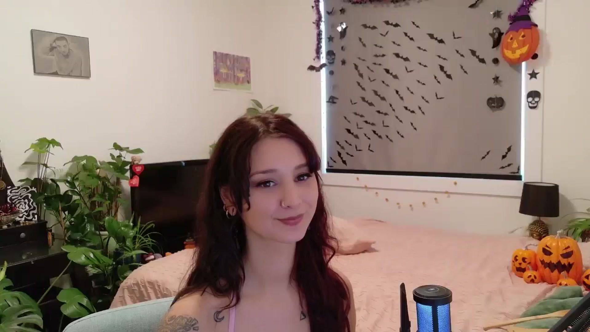 Gallery image thumbnail from ShyBabyy's myfreecams stream on, 10/09/2025, 19:52 image 14 of 20