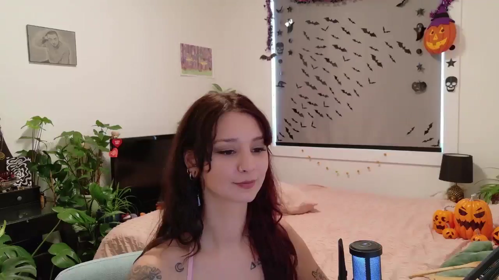 Gallery image thumbnail from ShyBabyy's myfreecams stream on, 10/09/2025, 19:52 image 13 of 20