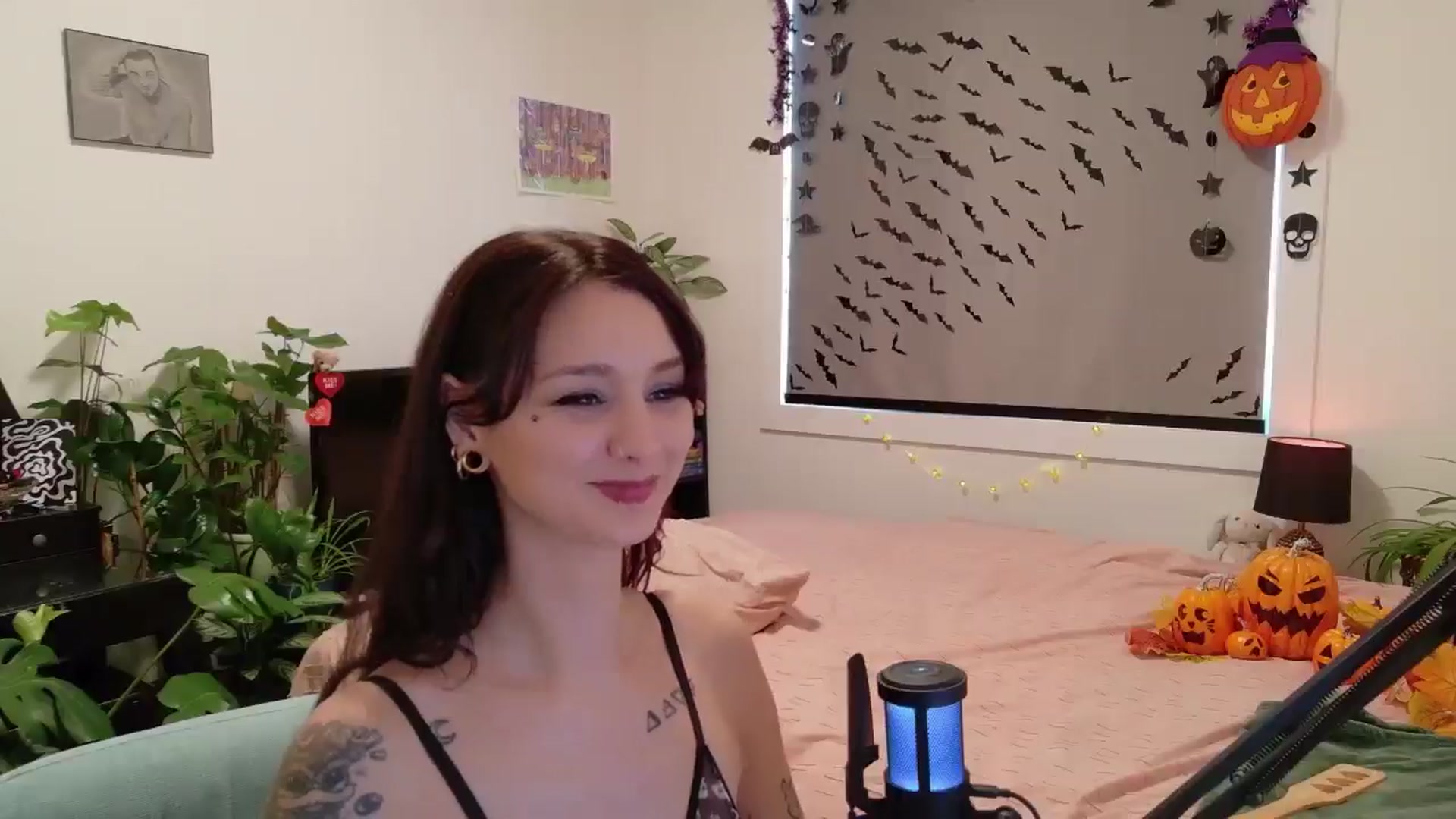 Gallery image thumbnail from ShyBabyy's myfreecams stream on, 10/10/2025, 17:56 image 13 of 20