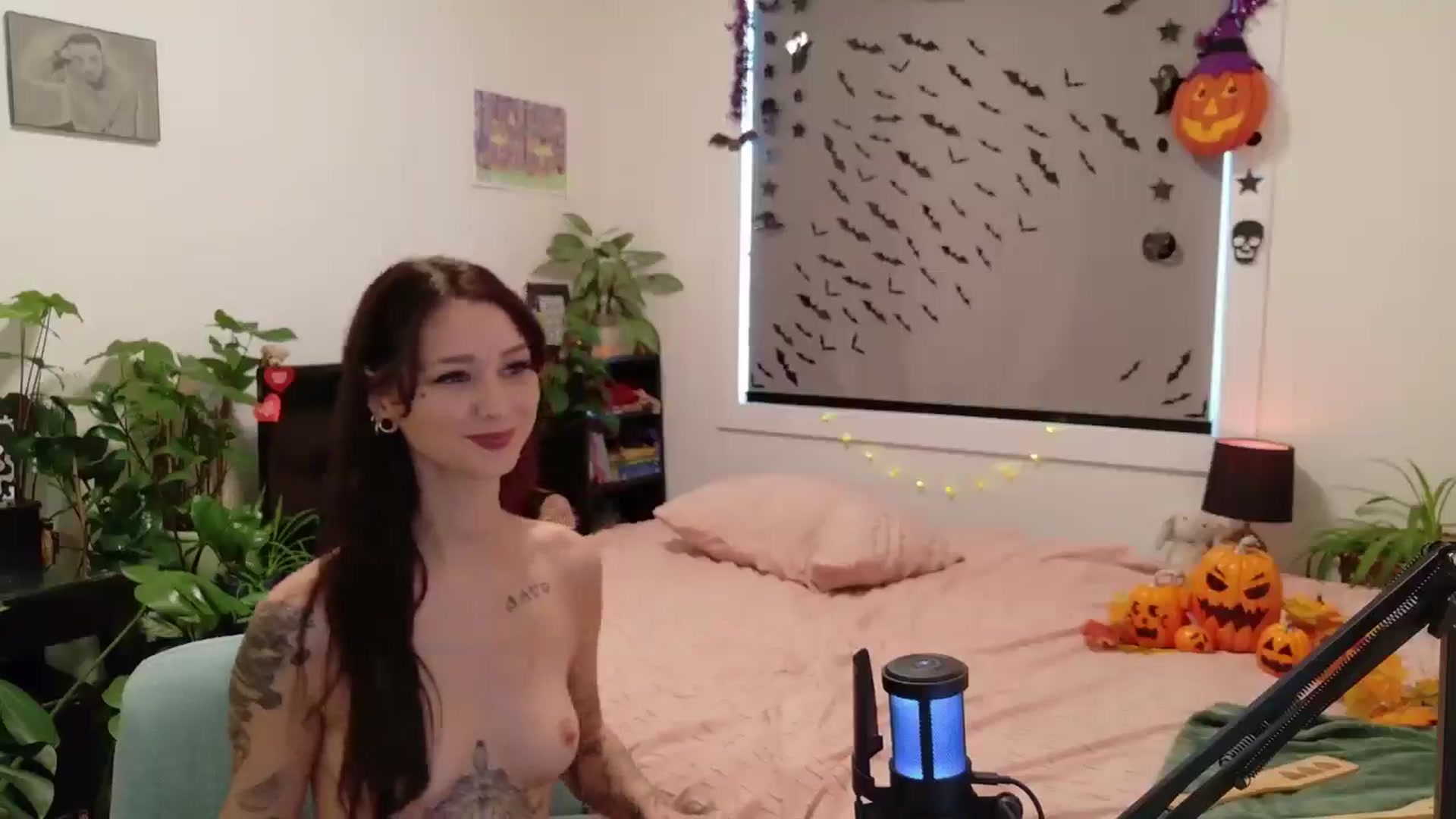 Gallery image thumbnail from ShyBabyy's myfreecams stream on, 10/10/2025, 17:56 image 5 of 20