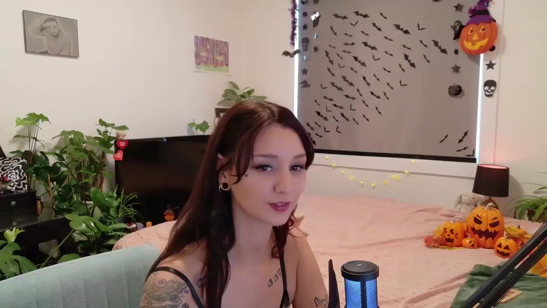 Gallery image thumbnail from ShyBabyy's myfreecams stream on, 10/10/2025, 17:56 image 18 of 20