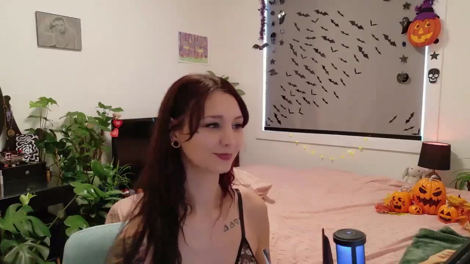 Gallery image thumbnail from ShyBabyy's myfreecams stream on, 10/10/2025, 17:56 image 19 of 20