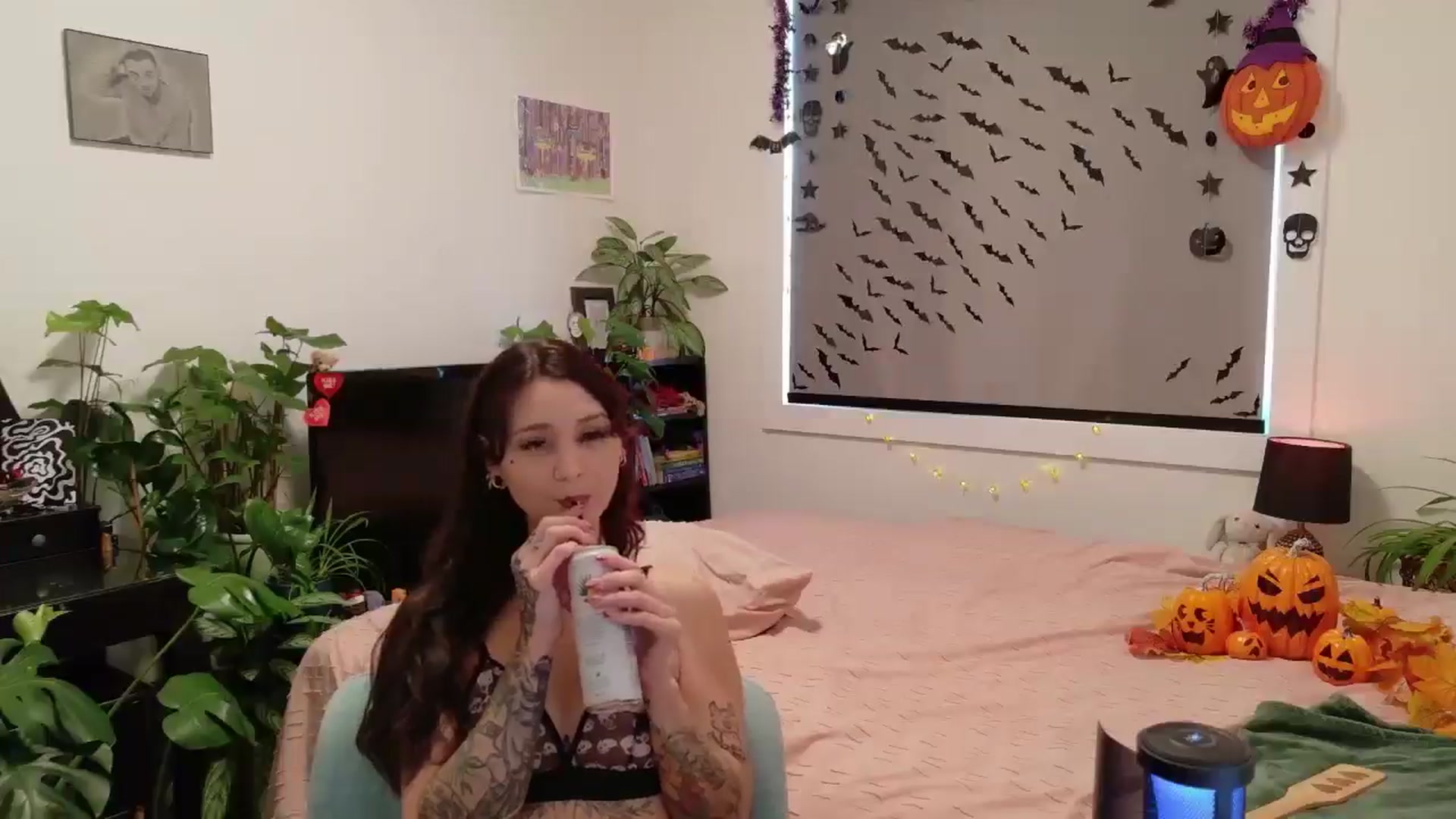Gallery image thumbnail from ShyBabyy's myfreecams stream on, 10/10/2025, 17:56 image 14 of 20