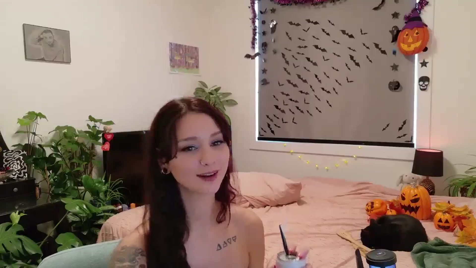 Gallery image thumbnail from ShyBabyy's myfreecams stream on, 10/10/2025, 21:43 image 7 of 20