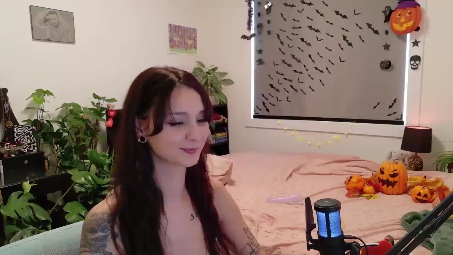 Gallery image thumbnail from ShyBabyy's myfreecams stream on, 10/10/2025, 21:43 image 11 of 20