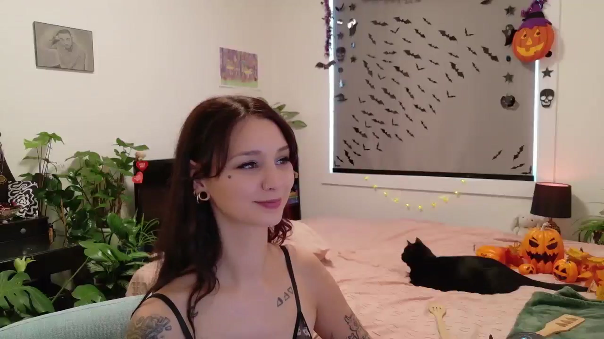 Gallery image thumbnail from ShyBabyy's myfreecams stream on, 10/10/2025, 21:43 image 2 of 20