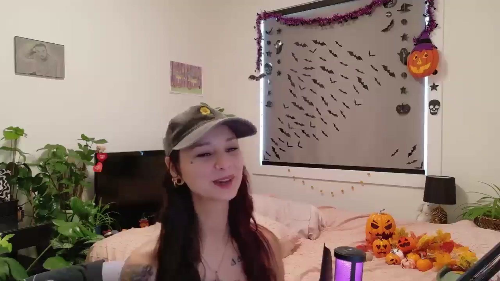 Gallery image thumbnail from ShyBabyy's myfreecams stream on, 10/14/2025, 20:44 image 7 of 20