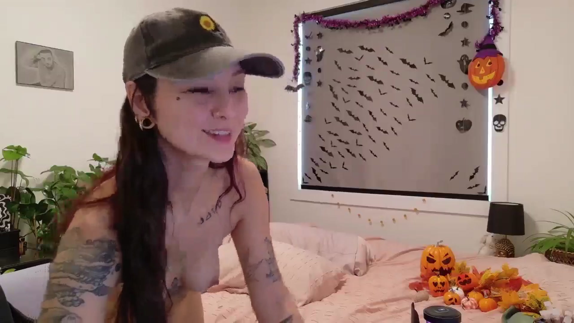 Gallery image thumbnail from ShyBabyy's myfreecams stream on, 10/14/2025, 20:44 image 10 of 20