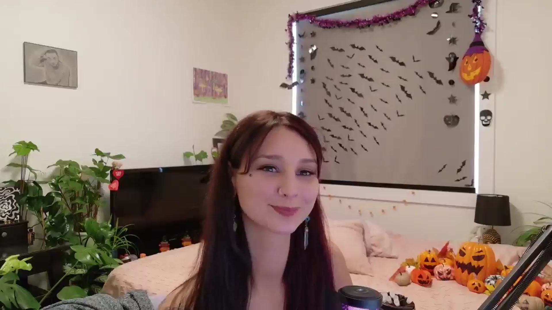 Gallery image thumbnail from ShyBabyy's myfreecams stream on, 10/15/2025, 19:17 image 8 of 20